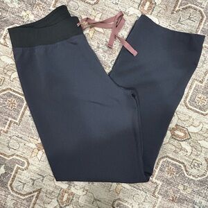 Figs Livingston Charcoal